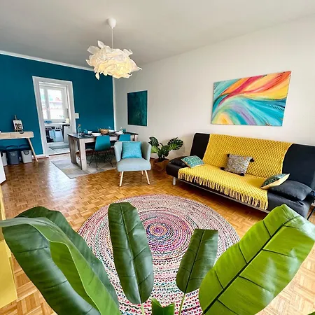 Spacious For Families And Small Groups! *